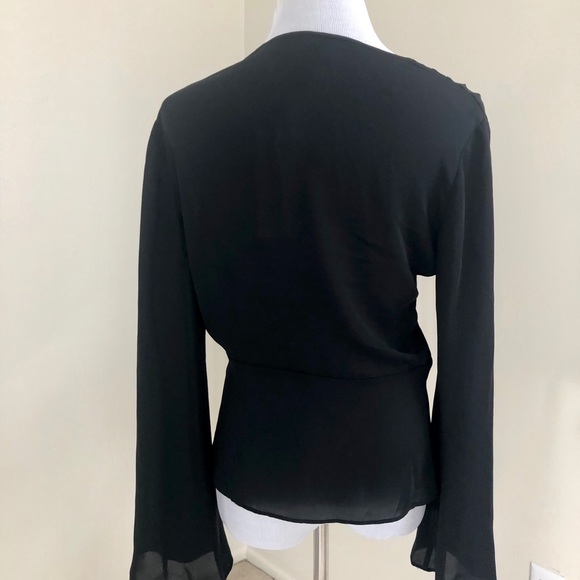 Elizabeth and James Layla Wrap Top - Picture 3 of 8